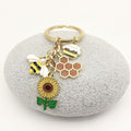 Zinc Alloy Bee Daisy Keychain Car Bag Charm view 3