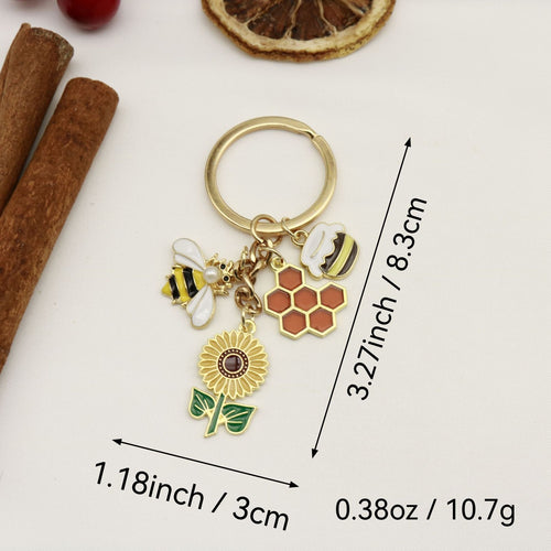 Zinc Alloy Bee Daisy Keychain Car Bag Charm