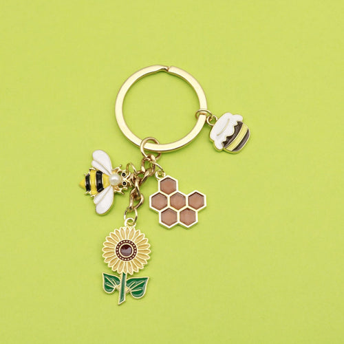 Zinc Alloy Bee Daisy Keychain Car Bag Charm
