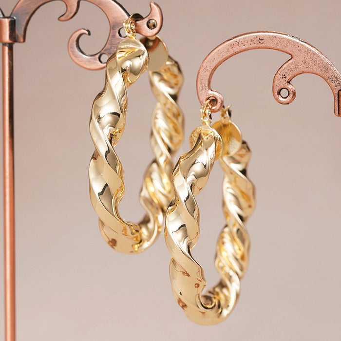Glossy Smooth Spiral Ear Cuff For Women Trendy Cool Fashion Jewelry Accessories Earrings