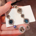 Light Luxury Rhinestone Alloy Geometric Round Square Clasp Beaded Bracelet For Women view 2
