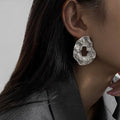 Alloy Metallic Hollow Oval Crinkle Geometric Stud Earrings, Minimalist Western Style view 3