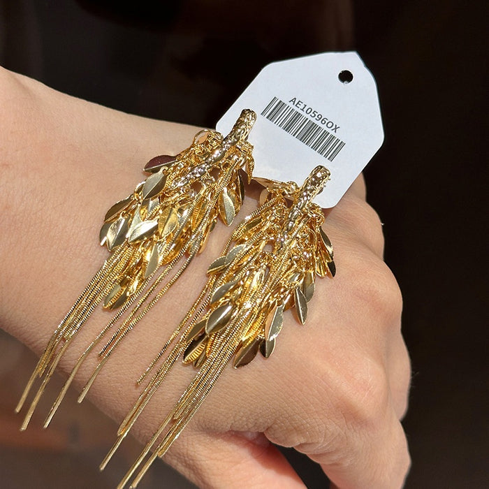 Vintage Copper Wheat Tassel Drop Earrings With Silver Posts, Light Luxury Court Style