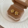 Elegant Gold Mesh Rose Flower Pearl Stud Earrings For Women French Fresh Luxury Fashion Alloy Earrings view 2