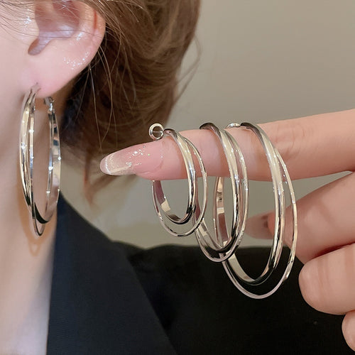 Minimalist Copper Geometric Cross Round Smooth Hoop Earrings For Women Light Luxury Style
