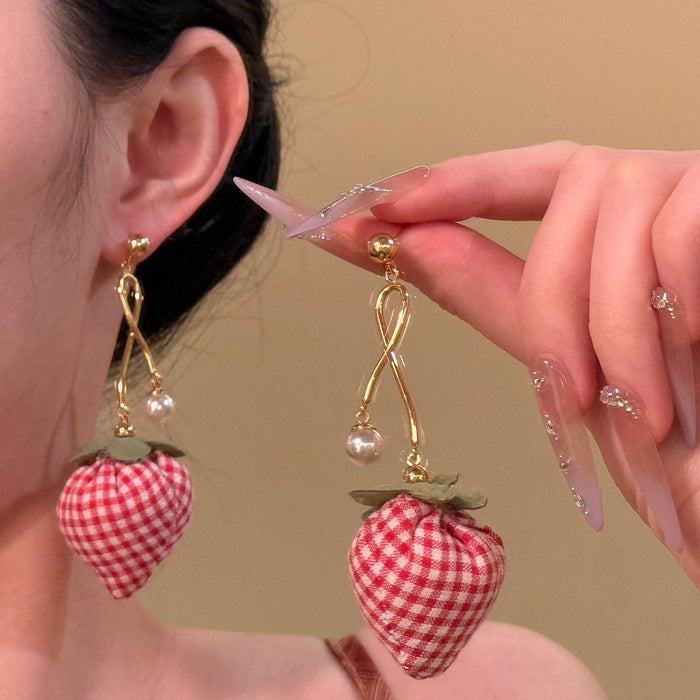 Chic Faux Pearl Zircon Strawberry Bow Flower Drop Earrings With Silver Pins