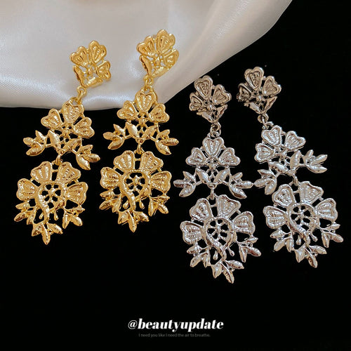 Alloy Hollow Flower Tassel Drop Earrings With Silver Needle Court Style Floral Stud Design