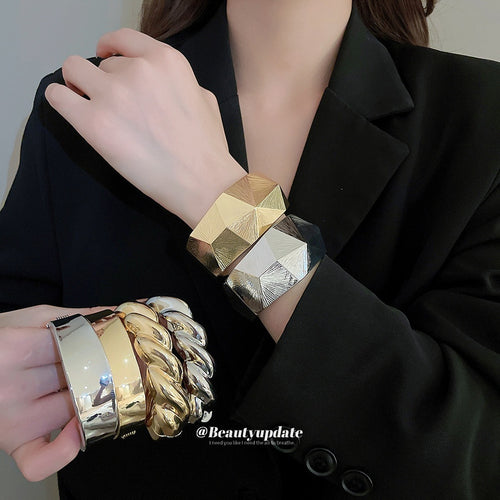 Glossy Alloy Spiral Texture Open Bangle Oval Western Style Statement Bracelet
