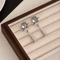 Vintage Gold Silver Alloy Sunburst Tassel Drop Stud Earrings For Women Elegant Niche Luxury Earrings view 4