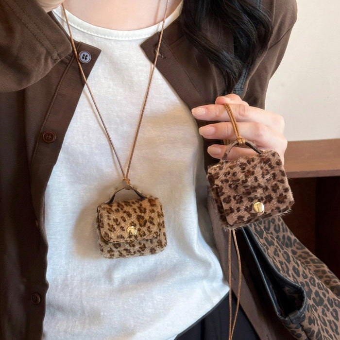 Detachable Faux Horsehair Cloth Bag Pendant Sweater Necklace Geometric Quadrilateral Vacation Style
