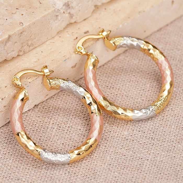 Elegant Oil Painted Metal Ear Cuff For Women, Medium Hoop Fashion Jewelry Earrings