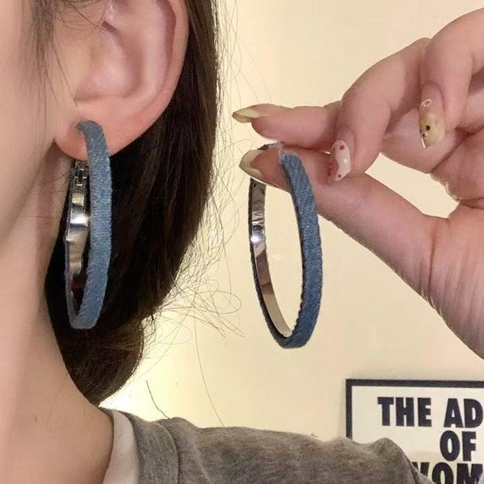 Minimalist Denim Fabric Geometric Round Iron Hoop Earrings With Silver Tone Posts For Women