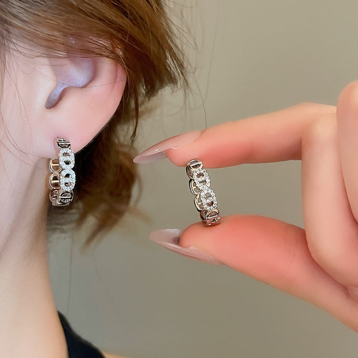 Sparkling Zircon Geometric Round Copper Huggie Earrings Light Luxury Fashion Ear Jewelry