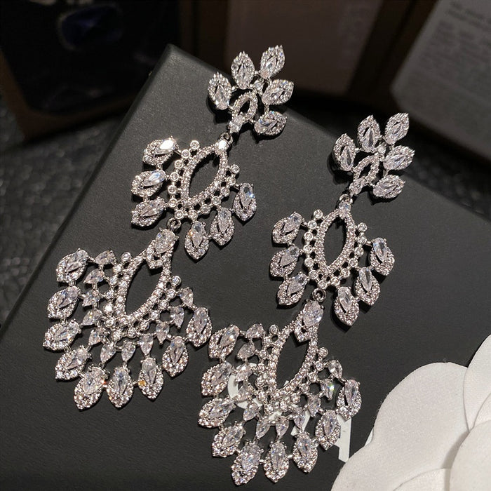 Light Luxury Zircon Hollow Flower Drop Earrings With Silver Posts Vintage Elegant Women's Jewelry
