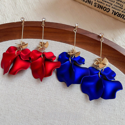 Sweet Acrylic Petal Zircon Tassel Drop Earrings With Silver Needles Floral Light Luxury Style