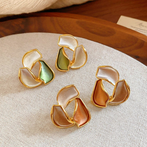 18K Gold Plated Alloy Irregular Round Enamel Stud Earrings Vintage Palace Style Jewelry