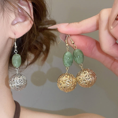 New Chinese Style Resin Round Hollow Pendant Drop Earrings For Women, Palace Inspired Light Luxury Ear Hooks
