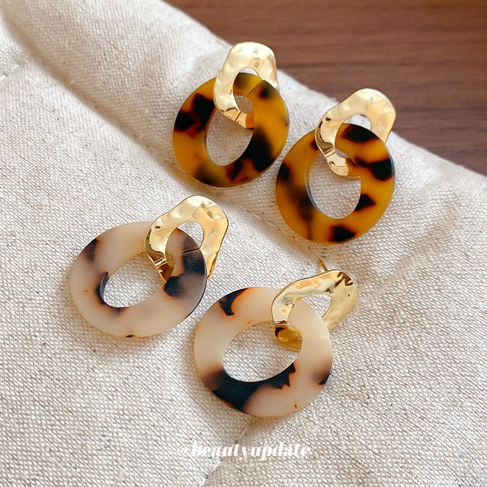 Leopard Print Acetate Geometric Round Pendant Drop Earrings With Silver Posts