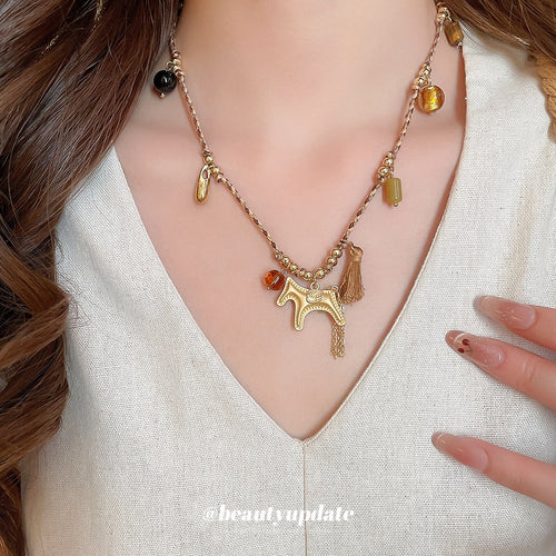 Vintage Ethnic Braided Cord Tassel Horse Pendant Necklace Alloy Geometric Animal Choker