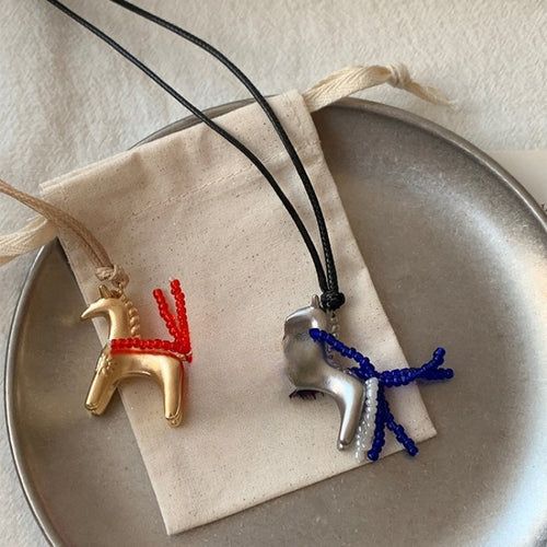 Style Wax Cord Hippopotamus Crystal Tail Pendant Creative Collarbone Sweater Necklace for Women