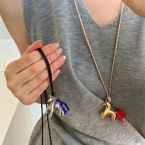Style Wax Cord Hippopotamus Crystal Tail Pendant Creative Collarbone Sweater Necklace for Women