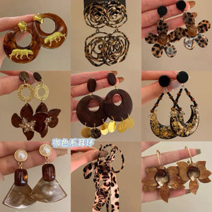 Light Luxury Resin Leopard Print Geometric Tassel Drop Earrings With Silver Needle Retro Hong Kong Style