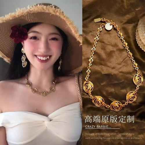 Vintage Court Style Copper Jewelry Set With Geometric Hollow Round Flower Choker Necklace