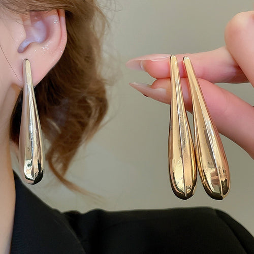 European American Metal Teardrop Stud Earrings Minimalist Statement Fashion Jewelry For Women