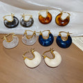 French Vintage Resin Geometric U Shape Round Stud Earrings For Women Autumn Winter Fashion view 3