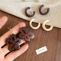 Vintage Wood Hollow Flower Geometric Round Pendant Ethnic Style Drop Earrings view 3