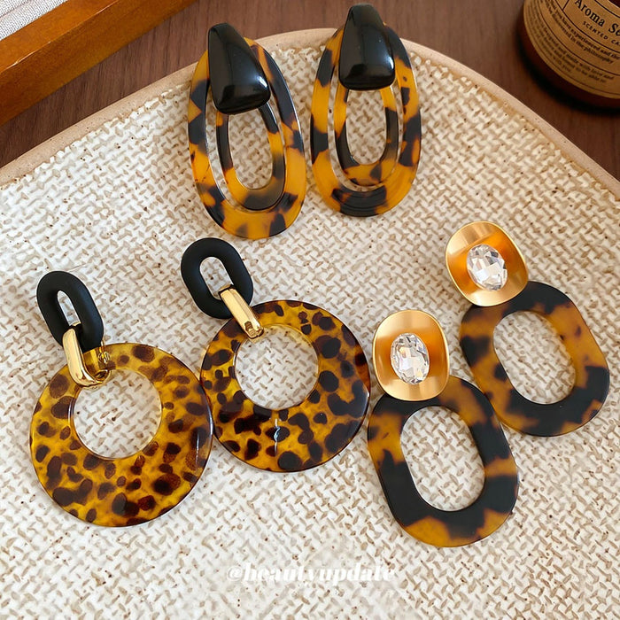 Vintage Maillard Leopard Print Acrylic Resin Round Stud Earrings With Silver Pins