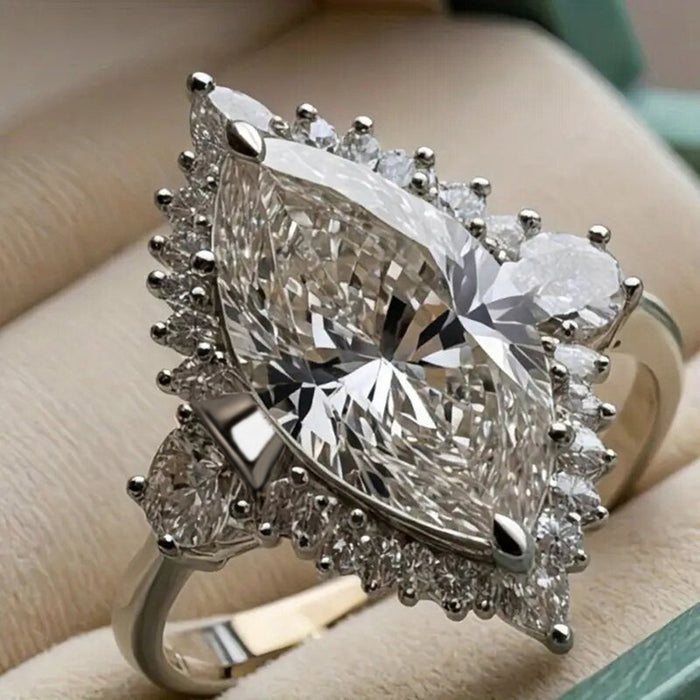 New Marquise Proposal Ring For Women Futuristic Niche Design Light Luxury Jewelry