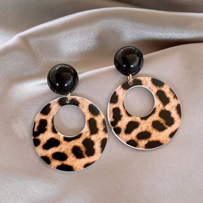 European Style Acrylic Leopard Print Hollow Round Pendant Drop Earrings With Silver Pins