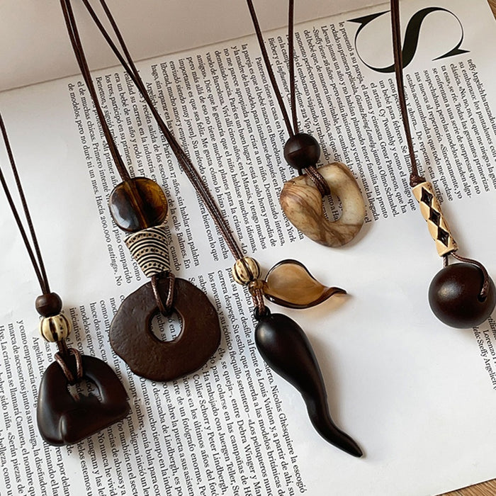 Vintage Ethnic Wood Resin Irregular Geometric Pendant Sweater Necklace With Round Oval Design
