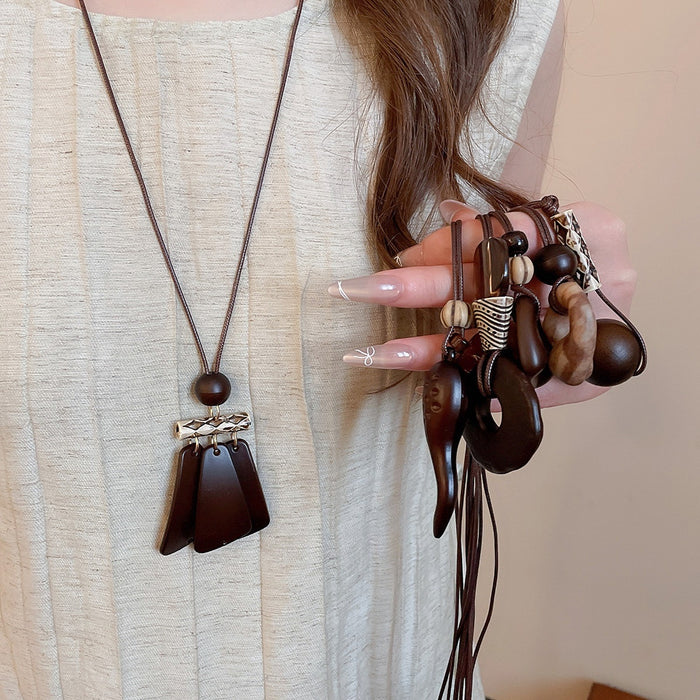 Vintage Ethnic Resin Wood Geometric Irregular Pendant Tassel Sweater Necklace For Women