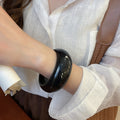 European Style Marbled Resin Geometric Round Bangle For Women Unique Designer Fashion Jewelry view 3