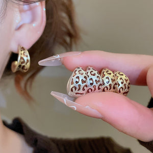 Vintage Alloy Enamel C Shape Geometric Round Drop Earrings For Women Maillard Style