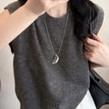 Korean Style Leather Smooth Comb Pendant Sweater Necklace For Women, Oval Geometric Collarbone Chain view 3