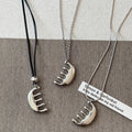 Korean Style Leather Smooth Comb Pendant Sweater Necklace For Women, Oval Geometric Collarbone Chain view 1
