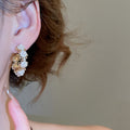 Light Luxury Faux Pearl Rhinestone Circle Double Layer Pendant Necklace For Elegant Styling view 3