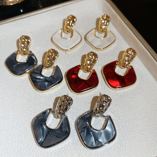 Retro Hong Kong Style Acrylic Wrinkled Diamond Geometric Drop Earrings With Silver Needle Posts