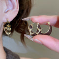 Vintage Acrylic Round And Square Wood Bead Necklace And Ear Clip Jewelry Set For Women view 2