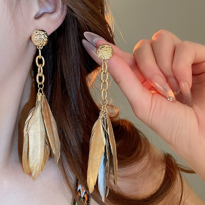 Vintage Court Style Feather Round Tassel Drop Earrings For Women With Silver Needle Posts