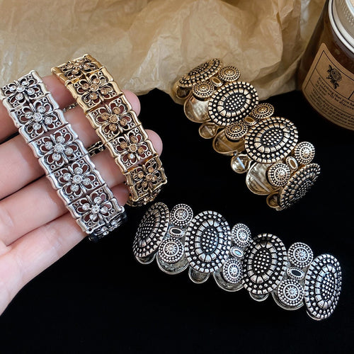 Vintage Distressed Alloy Bangle With Rhinestone Square Flower Hollow Geometric Design