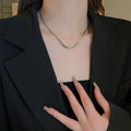 Light Luxury Copper Geometric Line Necklace Minimalist Versatile Collarbone Chain For Women view 3
