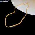 Light Luxury Copper Geometric Line Necklace Minimalist Versatile Collarbone Chain For Women view 2