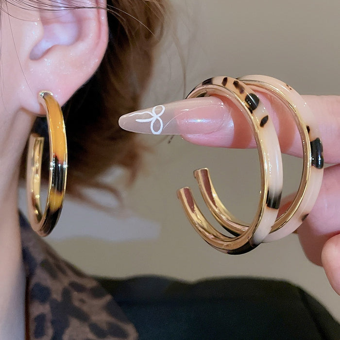 Acetate Leopard Print C Shape Hoop Earrings With Silver Pins, Retro Maillard Geometric Round Design
