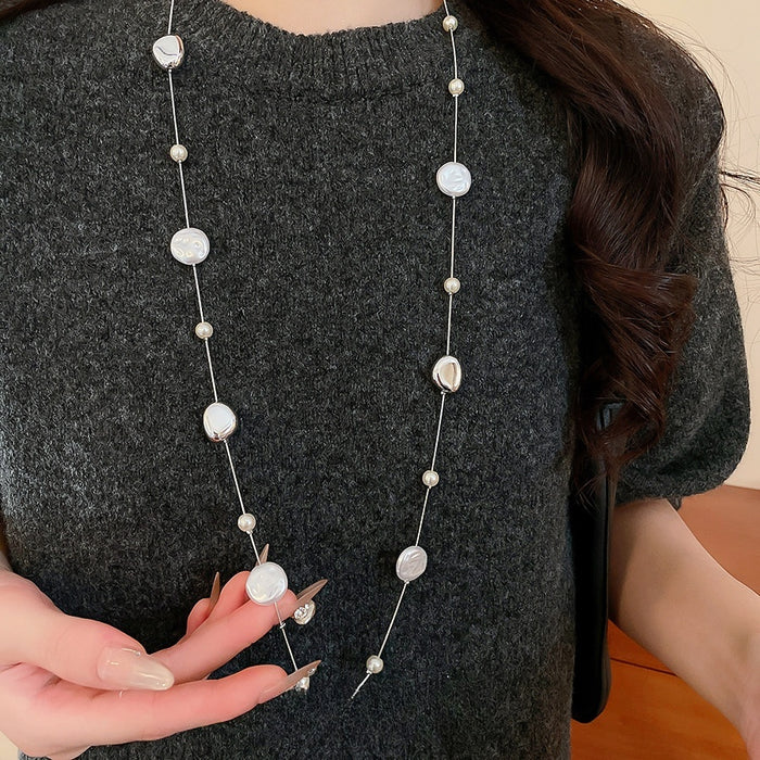 French Vintage Round Acrylic Pearl Beaded Crystal Court Style Sweater Necklace