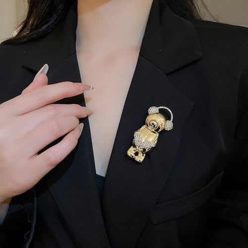 Sparkling Rhinestone Alloy Bear Brooch, Light Luxury Minimalist Suit Pin For Women