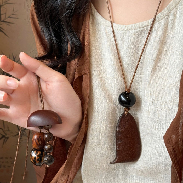 Vintage Ethnic Wood Irregular Geometric Pendant Sweater Necklace For Women